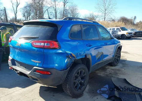 2018 Jeep Cherokee Trailhawk 4X4 из США, поврежденный, VIN 1C4PJMBX7JD507453